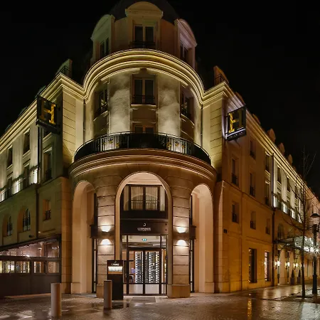 L'elysee Val D'europe 4*