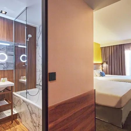 L'elysee Val D'europe 4* セリ