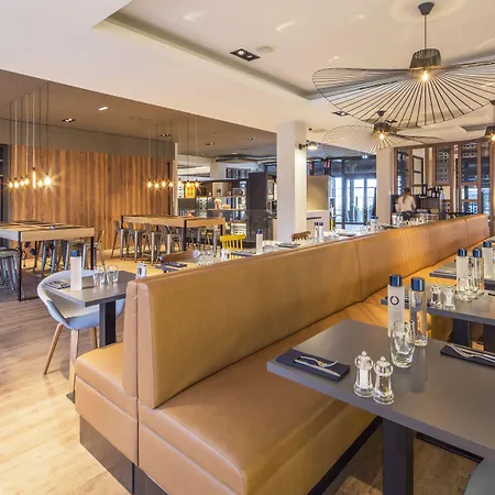 L'elysee Val D'europe 호텔