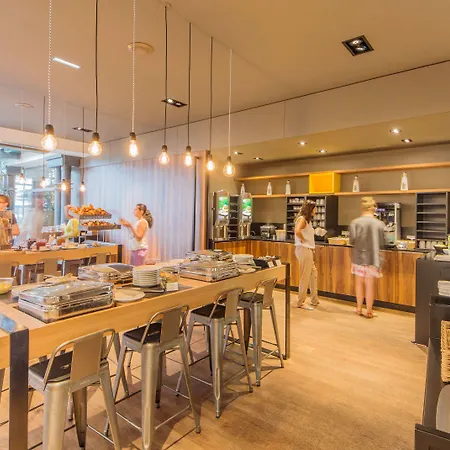 L'elysee Val D'europe 4* 세리스