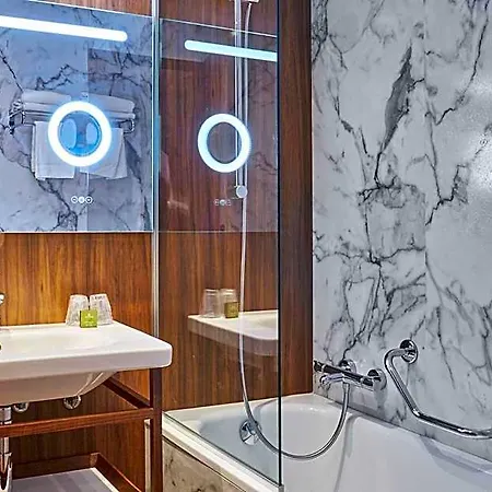 L'elysee Val D'europe Hotel 4*