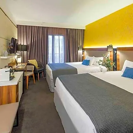L'elysee Val D'europe Hotel