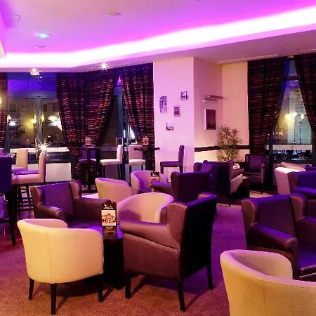 Hotel L'elysee Val D'europe 4*