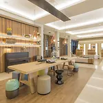 Hotell L'elysee Val D'europe Serris