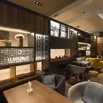 Hotell L'elysee Val D'europe 4*