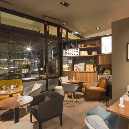 L'elysee Val D'europe Hotel