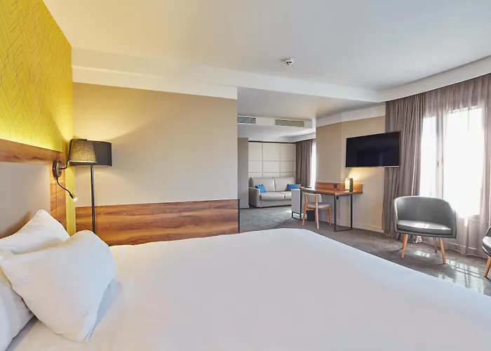 L'elysée Val D'europe Hotel Serris