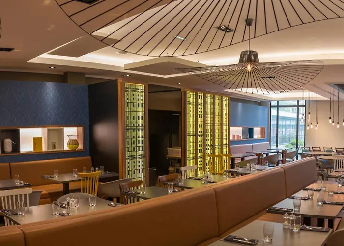 L'elysée Val D'europe 4*