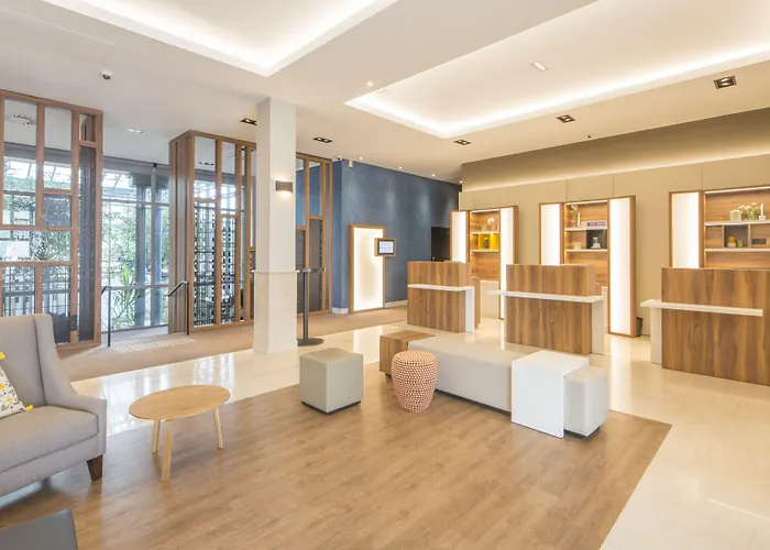 L'elysée Val D'europe 4*