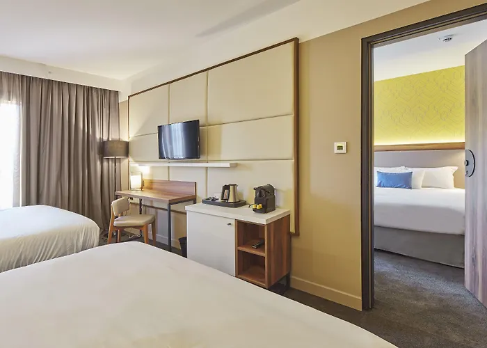 L'elysée Val D'europe Serris